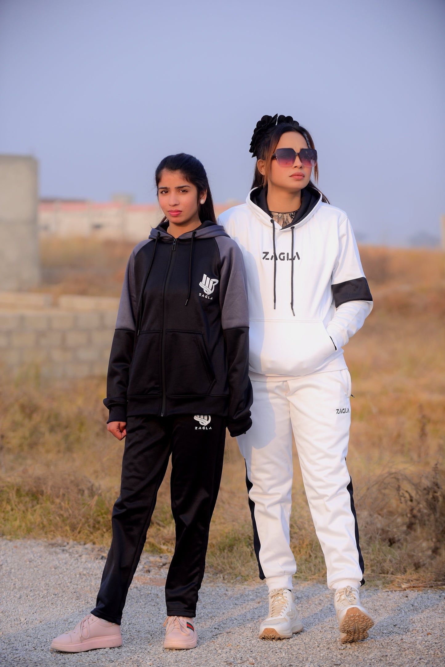 Zagla White & Black Tracksuit (Pack of 02)