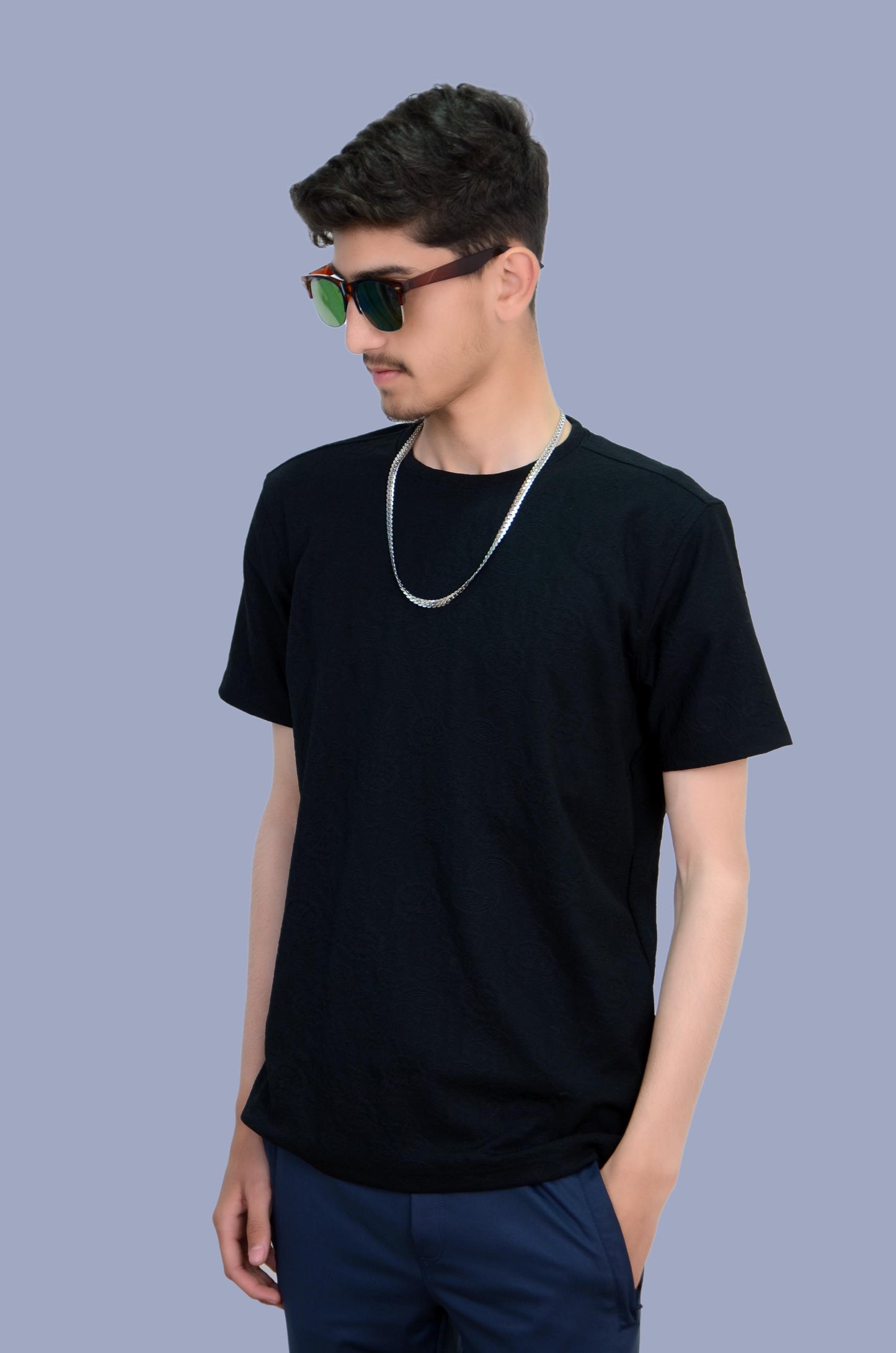 Basic T-Shirt